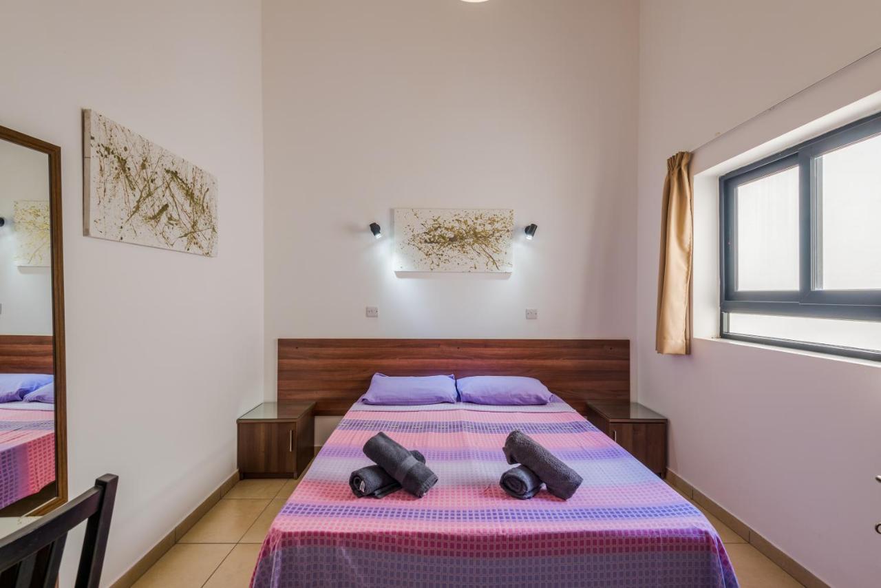 Blue Harbour 2 Bedroom Seafront Apartments With Stunning Seaviews - By Getawaysmalta St. Paul's Bay Ngoại thất bức ảnh